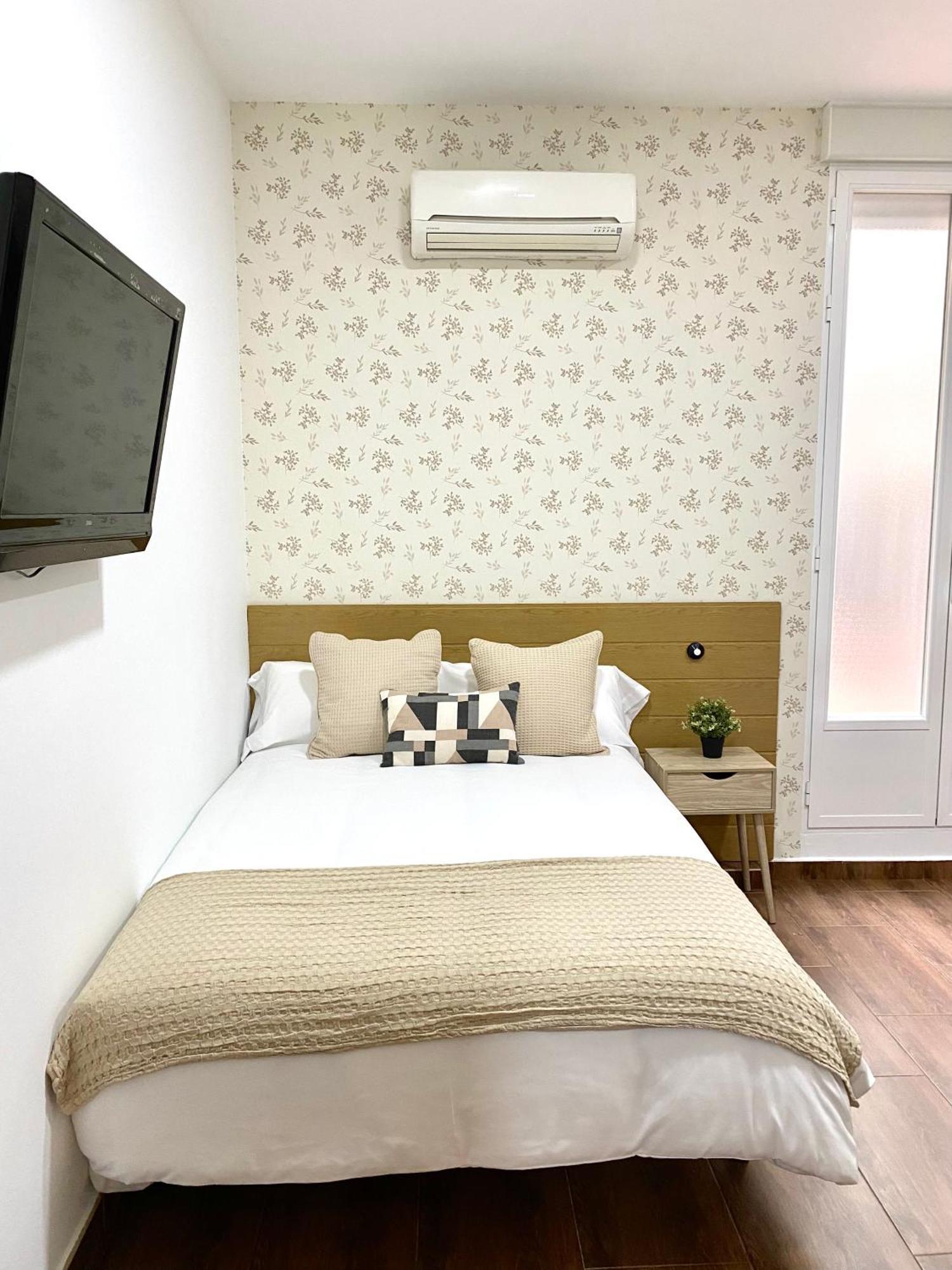 Apartamentos Fuencarral II Мадрид Номер фото